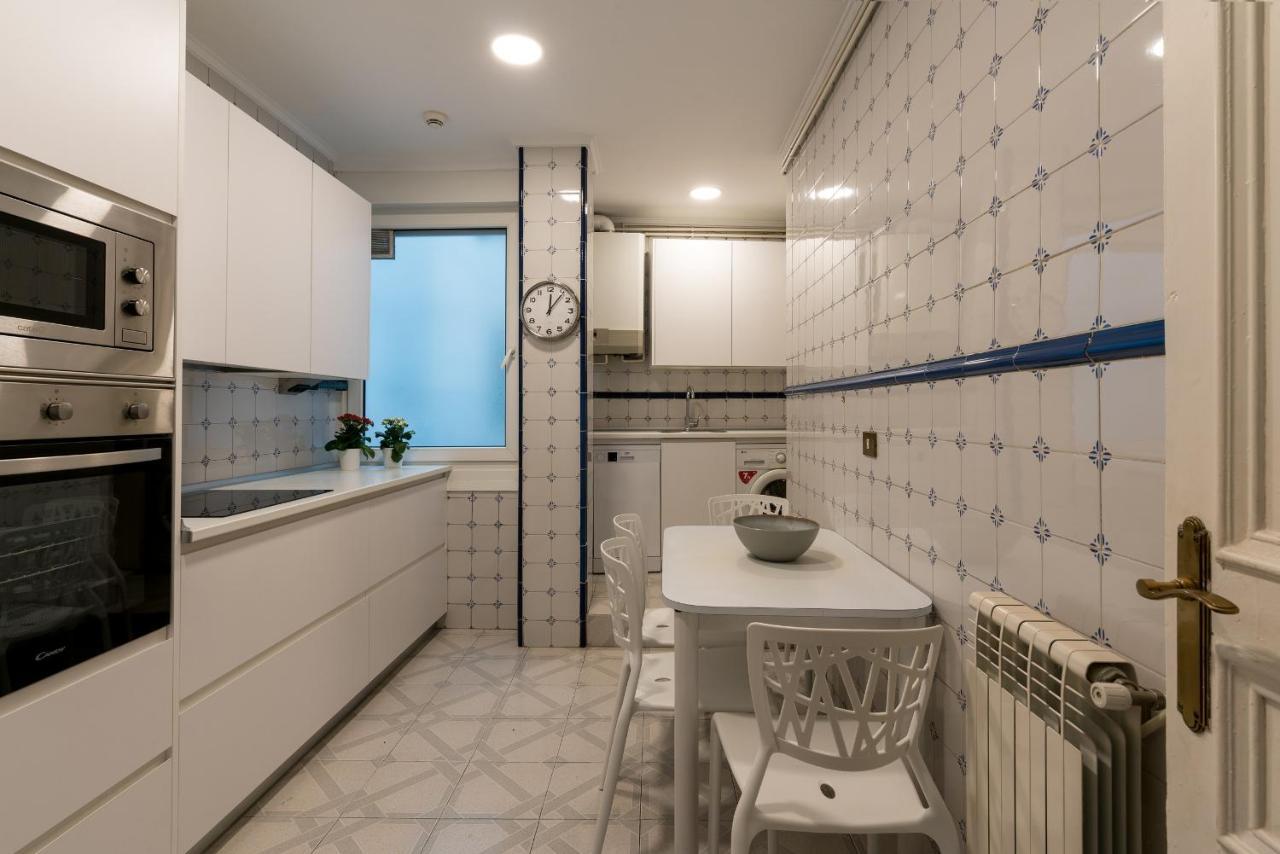 Amama Apartment By People Rentals Bilbao Kültér fotó